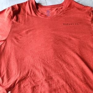 Hurley Red Short Sleeve Tee Vibrant Cotton Blend